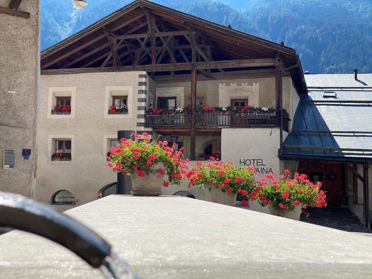 Hotel Chasa Chalavaina Müstair Kültér fotó